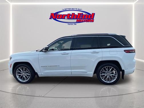 2022 Jeep Grand Cherokee Summit