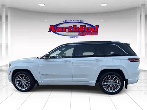 2022 Jeep Grand Cherokee Summit