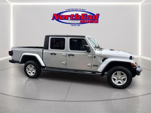 2023 Jeep Gladiator Sport S