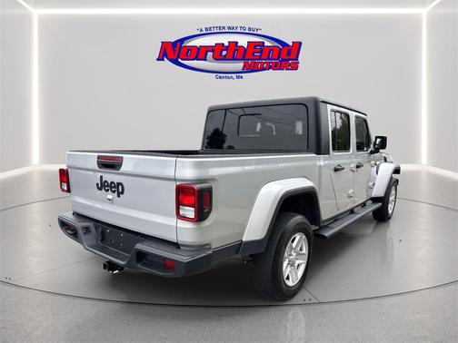 2023 Jeep Gladiator Sport S