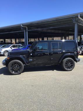 Black Clearcoat 2024 Jeep Wrangler 4xe Sahara