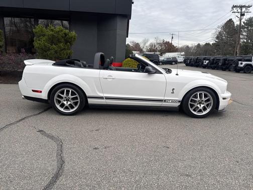 2007 Ford Shelby GT500 Base