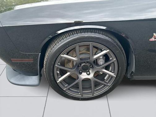 2016 Dodge Challenger R/T Scat Pack