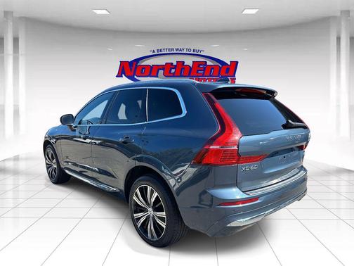 2023 Volvo XC60 B5 Plus Bright Theme