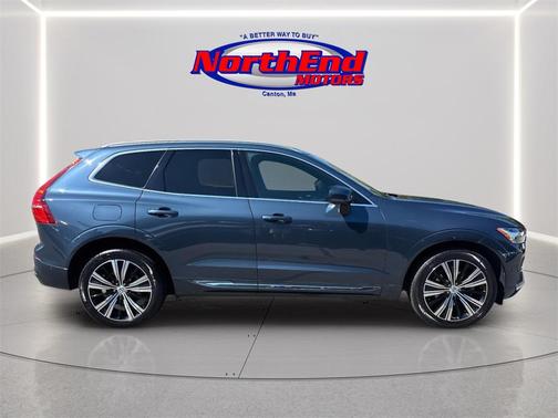 2023 Volvo XC60 B5 Plus Bright Theme