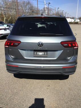2022 Volkswagen Tiguan 2.0T SE 4MOTION