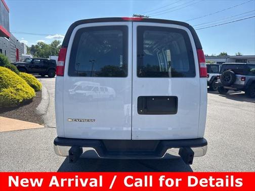 2023 Chevrolet Express 2500 RWD 2500 Regular Wheelbase WT