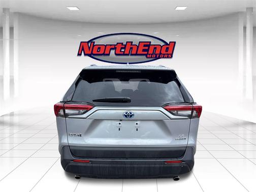 2024 Toyota RAV4 Hybrid SE
