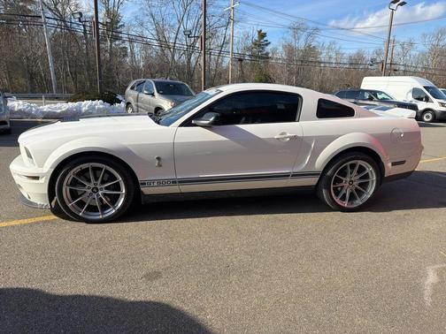 2007 Ford Shelby GT500 Base