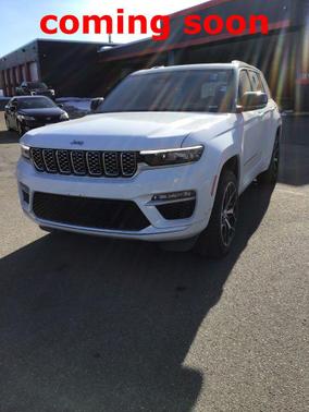2023 Jeep Grand Cherokee Summit
