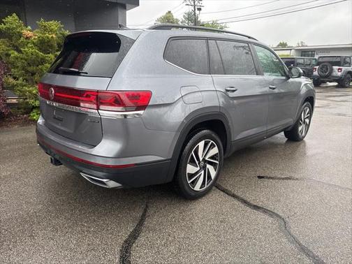 2024 Volkswagen Atlas 2.0T SE w/Technology 4MOTION