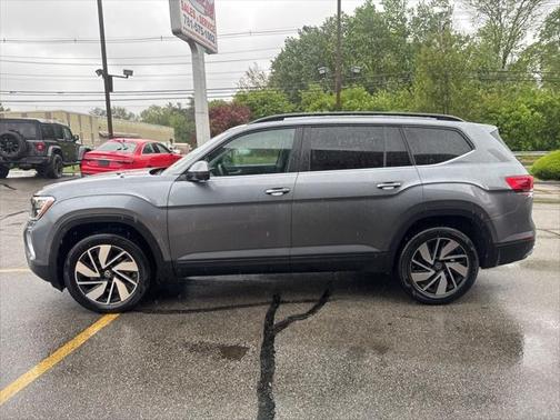 2024 Volkswagen Atlas 2.0T SE w/Technology 4MOTION