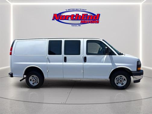 2023 GMC Savana 2500 Work Van