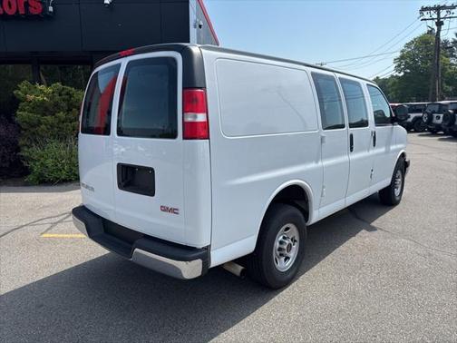 2023 GMC Savana 2500 Work Van