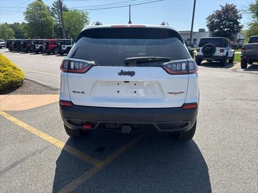 2021 Jeep Cherokee Trailhawk