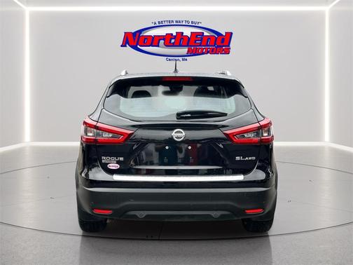 2022 Nissan Rogue Sport SL