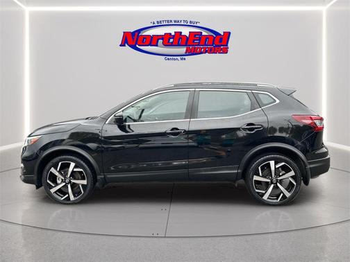 2022 Nissan Rogue Sport SL