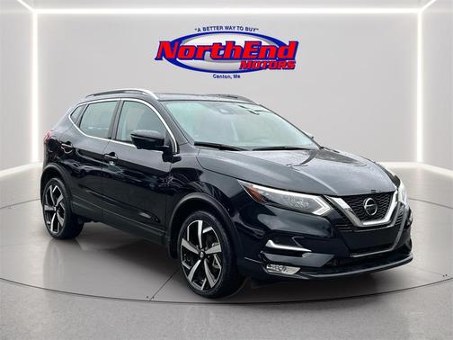 2022 Nissan Rogue Sport SL