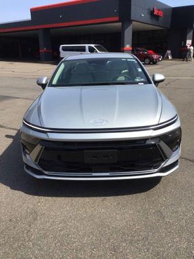 Aero Silver 2025 Hyundai SONATA SEL