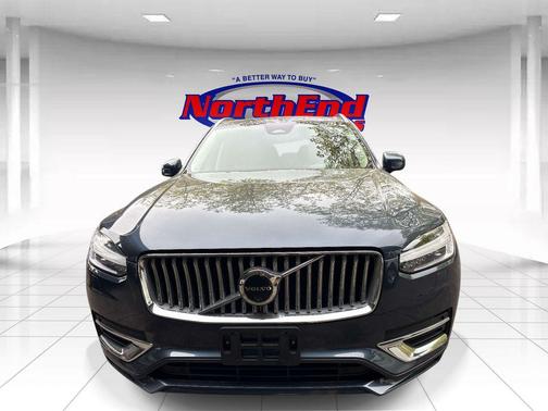 Denim Blue Metallic 2024 Volvo XC90 B6 Plus Bright Theme 7-Seater
