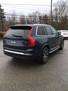 2024 Volvo XC90 B6 Plus Bright Theme 7-Seater