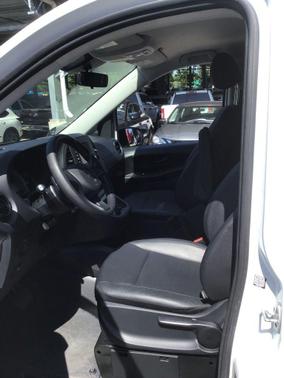Arctic White 2021 Mercedes-Benz Metris Base
