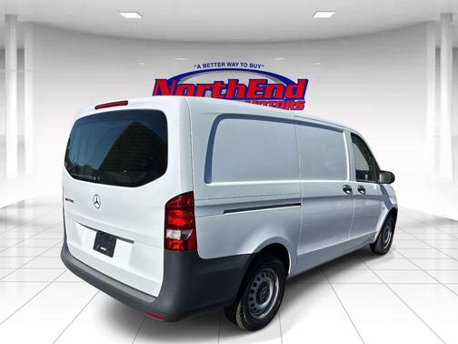 Arctic White 2021 Mercedes-Benz Metris Base