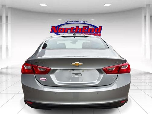 Sterling Gray Metallic 2024 Chevrolet Malibu FWD 1LT