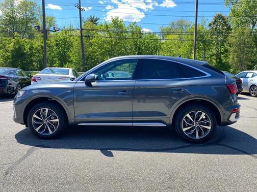2022 Audi Q5 45 S line Prestige