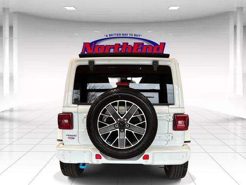 Bright White Clearcoat 2023 Jeep Wrangler 4xe Sahara High Altitude