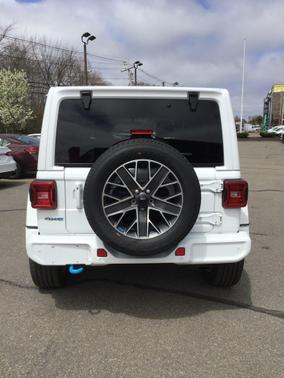 Bright White Clearcoat 2023 Jeep Wrangler 4xe Sahara High Altitude