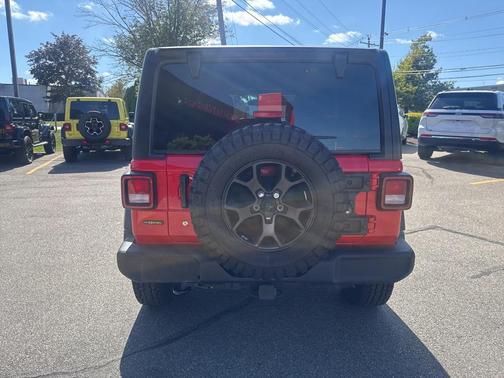 2022 Jeep Wrangler Unlimited Sport