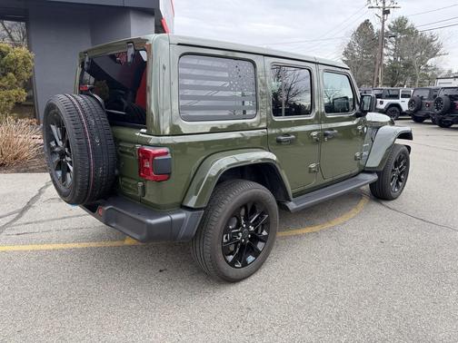 2024 Jeep Wrangler 4xe Sahara