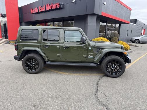 2024 Jeep Wrangler 4xe Sahara