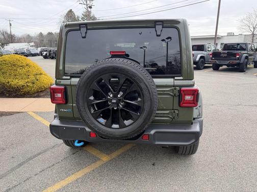 2024 Jeep Wrangler 4xe Sahara