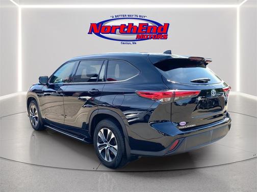 2020 Toyota Highlander Hybrid XLE