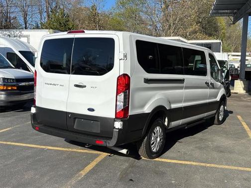 2022 Ford Transit-350 XLT