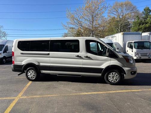 2022 Ford Transit-350 XLT