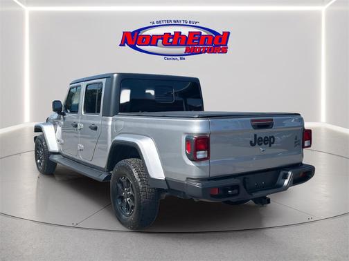 2021 Jeep Gladiator Willys 4x4