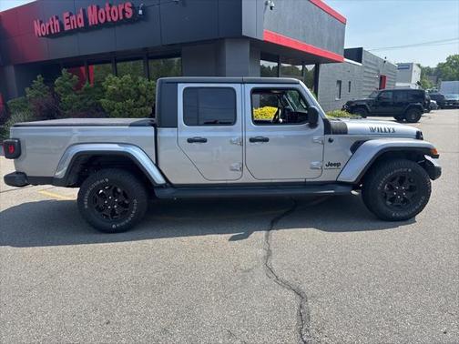 2021 Jeep Gladiator Willys 4x4
