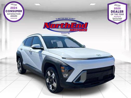 Atlas White 2024 Hyundai KONA SEL