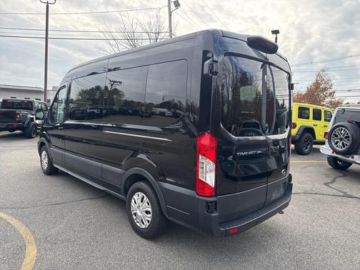 2022 Ford Transit-350 XLT