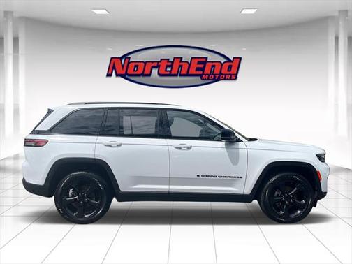 2023 Jeep Grand Cherokee Altitude