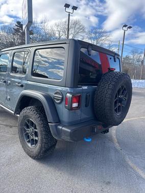 2024 Jeep Wrangler 4xe Willys