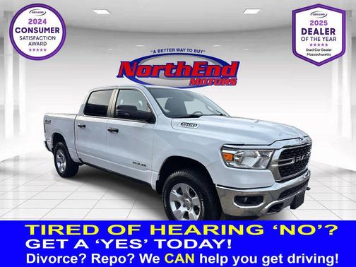 Bright White Clearcoat 2023 RAM 1500 Big Horn/Lone Star