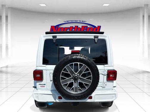 Bright White Clearcoat 2024 Jeep Wrangler 4xe High Altitude