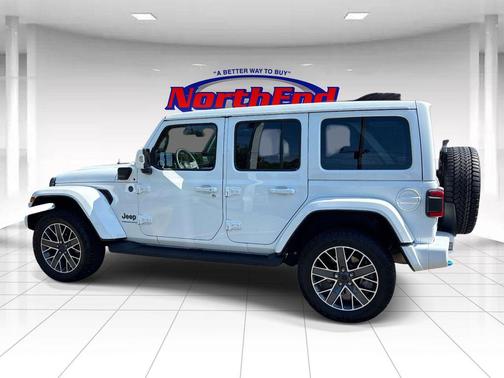 Bright White Clearcoat 2024 Jeep Wrangler 4xe High Altitude
