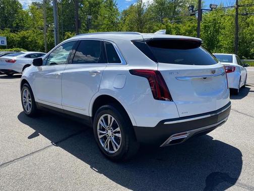 2023 Cadillac XT5 Premium Luxury