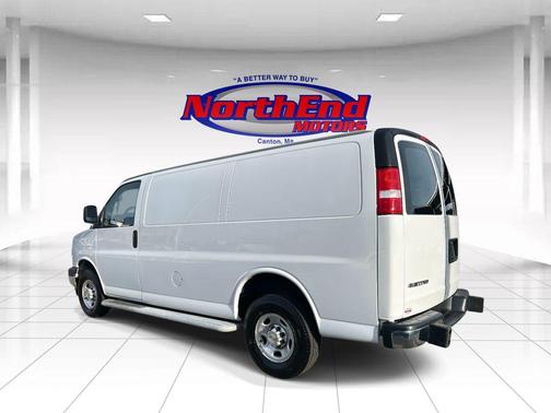 2022 Chevrolet Express 2500 RWD 2500 Regular Wheelbase WT
