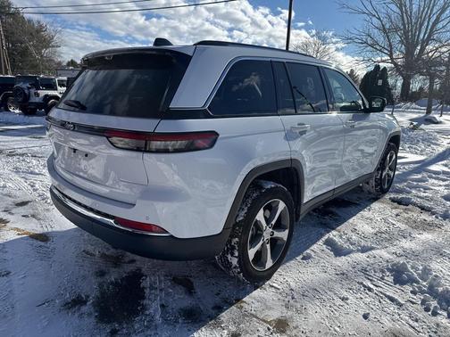 2023 Jeep Grand Cherokee 4xe Base